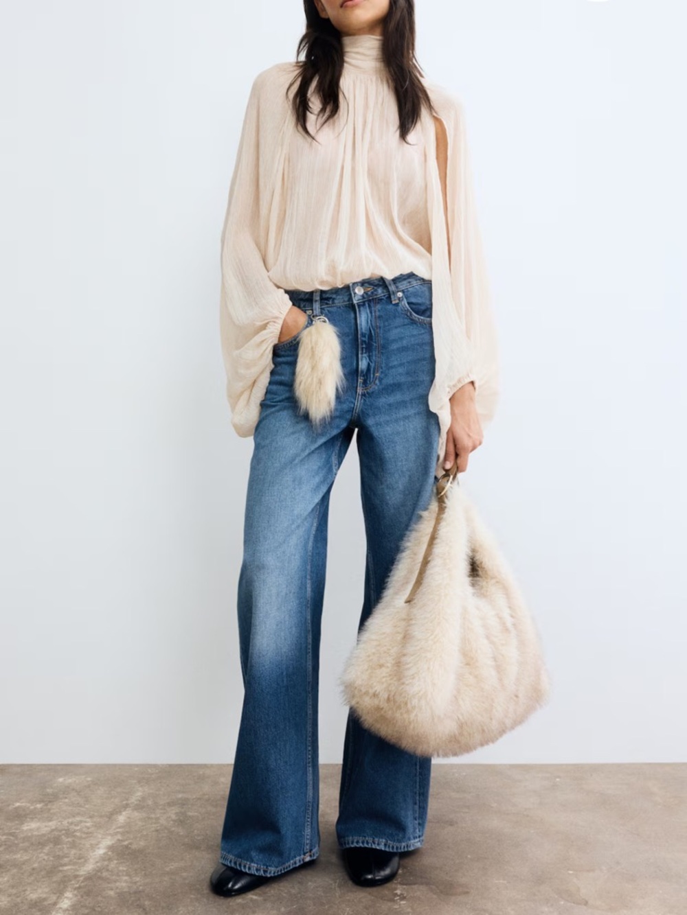 H&M Women's Wide-Leg Jeans in Mid Blue